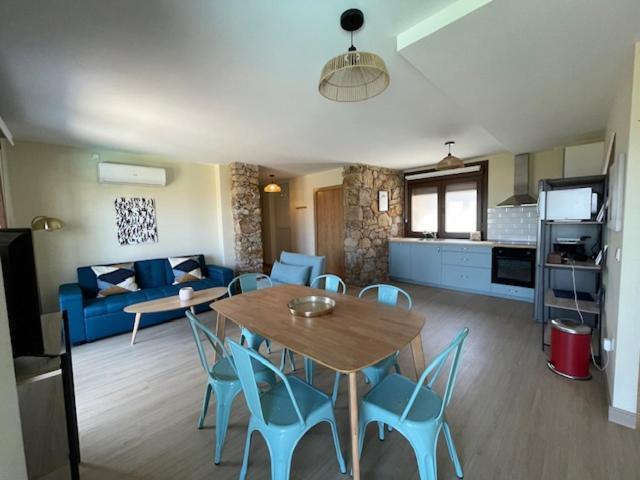 Casita Independiente Y Tres Apartamentos Con Piscina Ladeira Playa Baiona Exterior foto